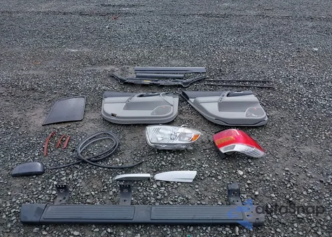 2008 Toyota Highlander Limited z USA, uszkodzony, nr VIN JTEES42A682106719